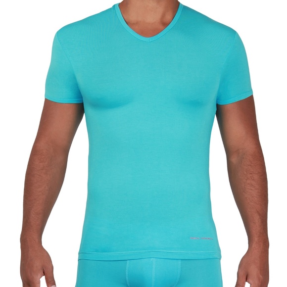 2-PACK Undershirt, Soft Stretch Bamboo, V-neck, Second skin, Durable - Picture 2 of 4